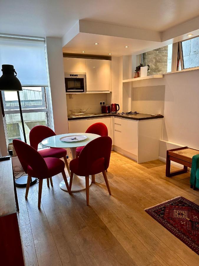 Midtown London Apartment Esterno foto